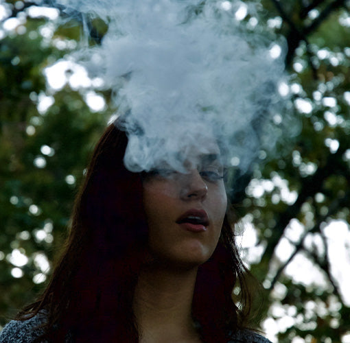 MONQ Pens vs. Traditional Vapes