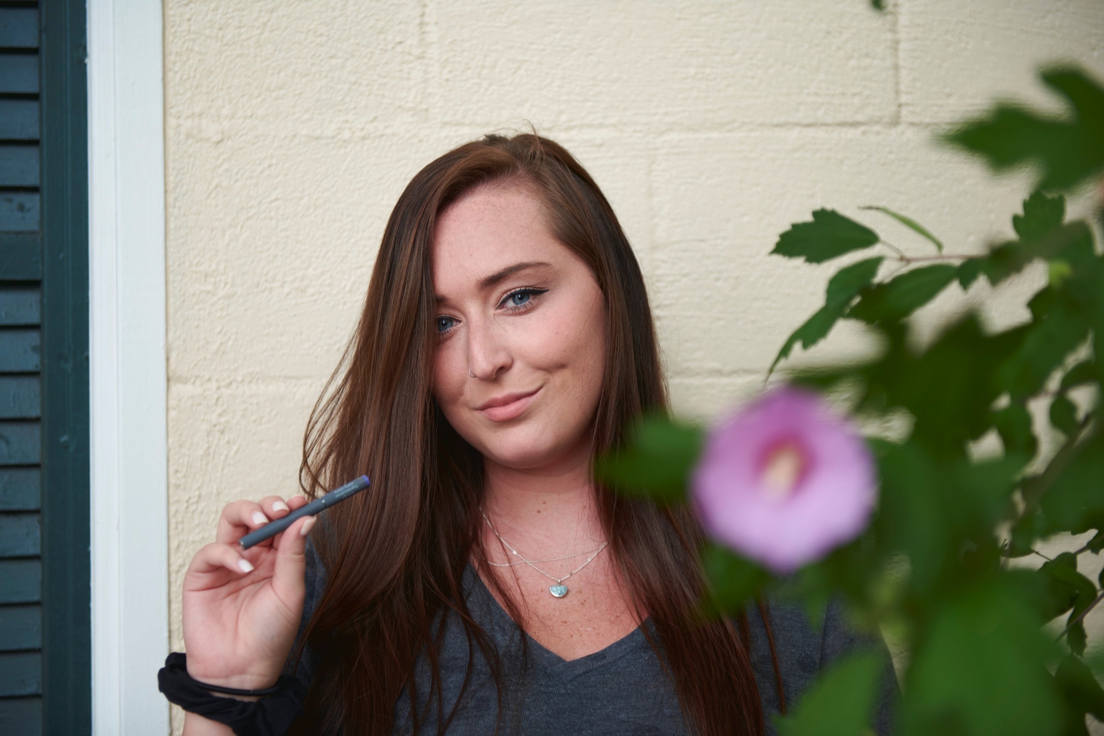 How Aromatherapy Works: The Science of Scent